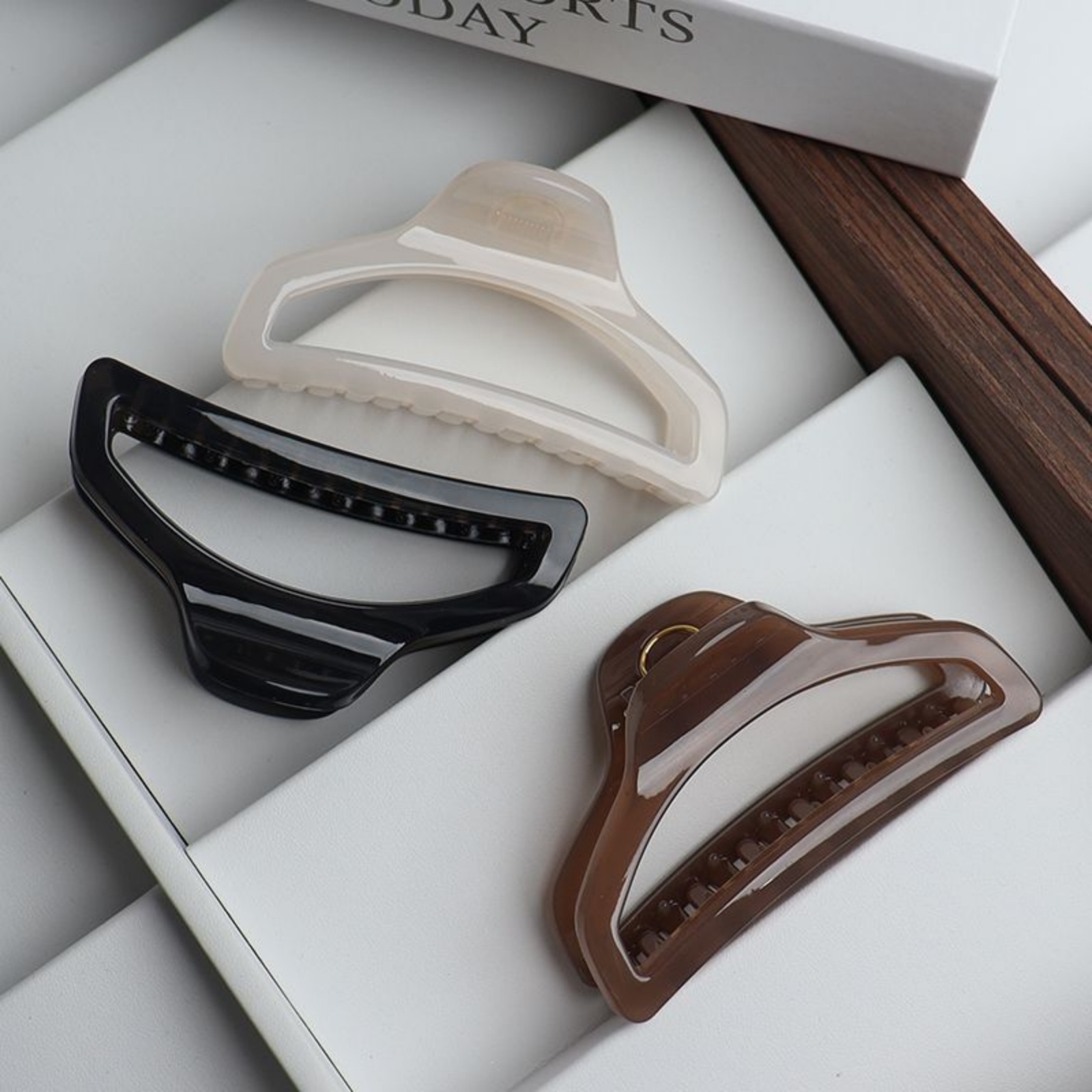 1PC Medium, Shark Clip, Hair C - огляд і ціна Hair Clip Claw Large