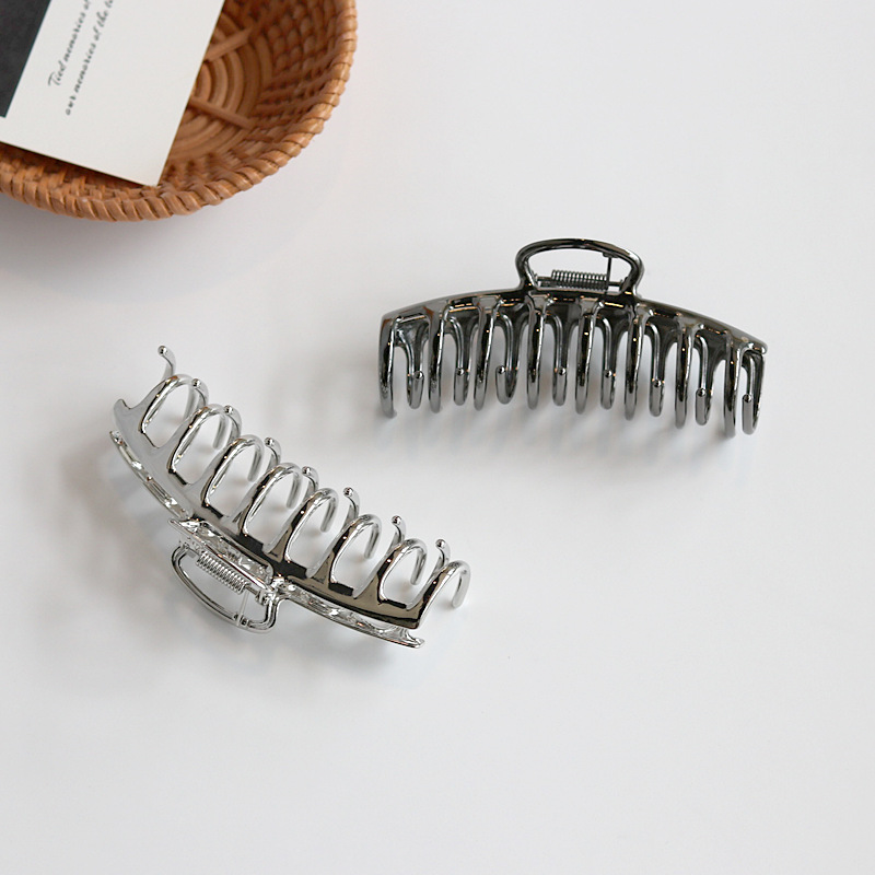 1pc French retro European and  - огляд і ціна Hair Clip Claw Large